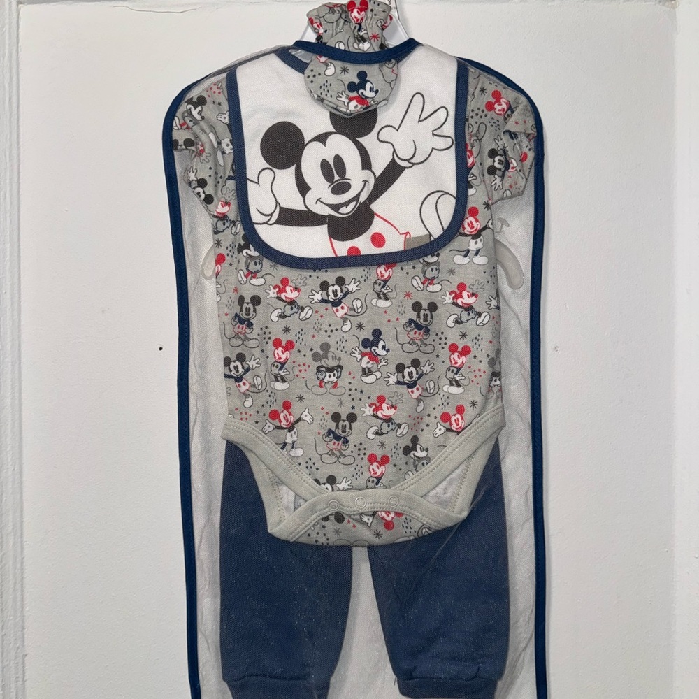 Mickey Mouse Baby Outfit Set